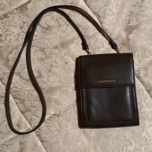 Brown cross-body bag